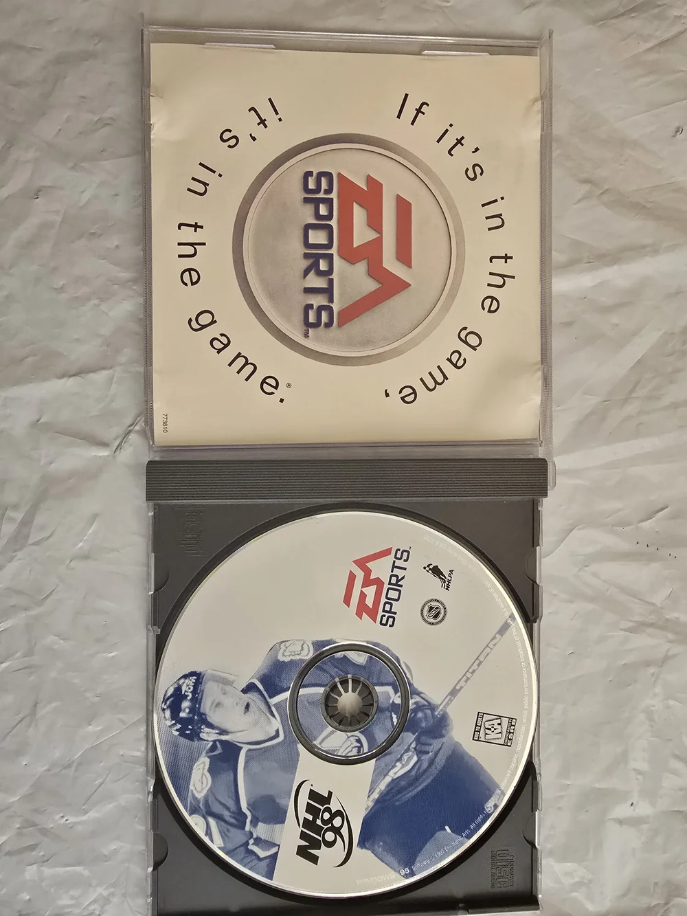 NHL 98 Video Game Case Cover Art - Like New Absolutely No Scratches
